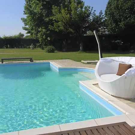 In With Pool Apartment